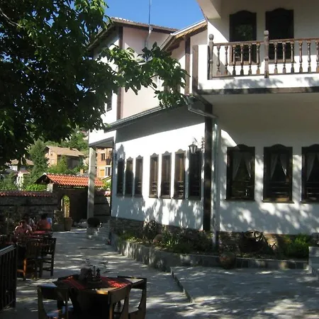 Hotell комплекс водопада 2*