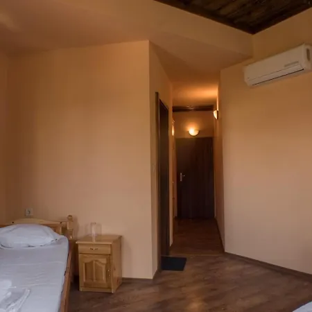 Hotell комплекс водопада 2*