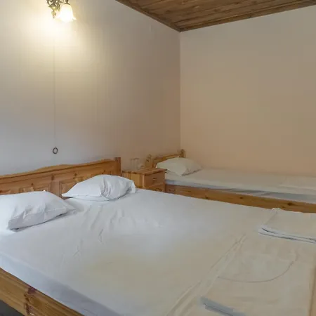Hotell комплекс водопада 2*